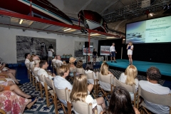 RTrophy22_0891_BluePassion